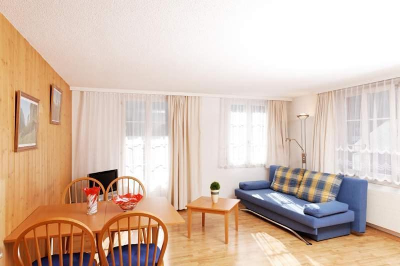 Ferienwohnung Bahnhoefli Lauterbrunnen Room photo